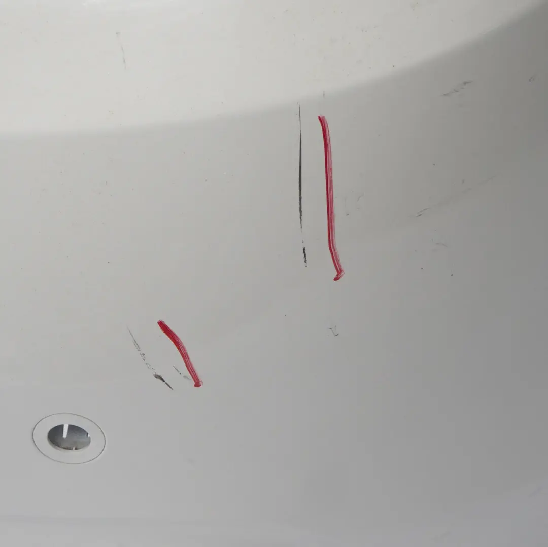 Zderzak Tylny M-Pakiet PDC Alpinweiss Alpine White - 300 do BMW F32 F33 o numerze 8060889 BMW F32 F33 Zderzak Tylny M-Pakiet PDC Alpinweiss Alpine White - 300 - SKU 8060889-AW1 - Numer Części 8060889