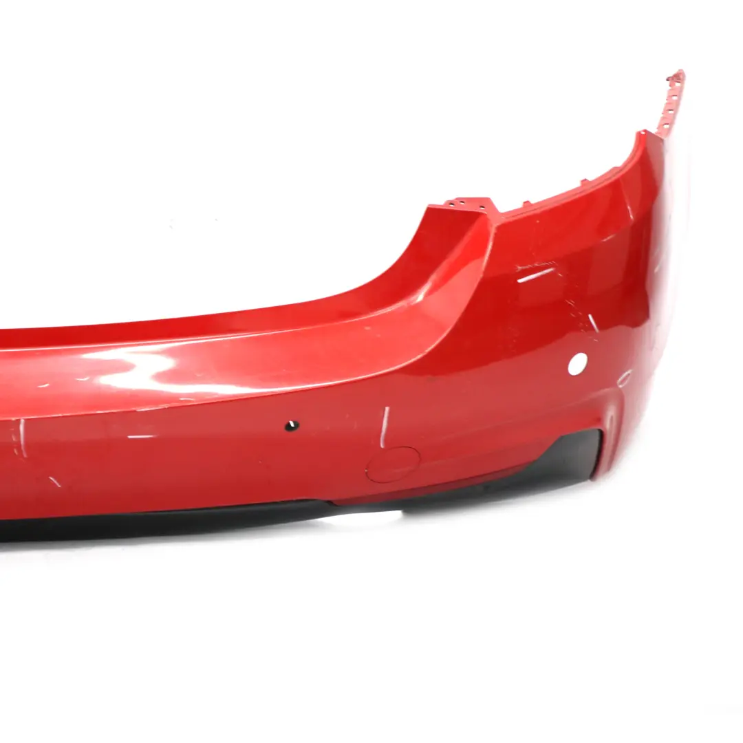Zderzak Tylny M-Pakiet PDC Ferrari Red Czerwony - U90 do BMW F32 F33 o numerze 8060889 BMW F32 F33 Zderzak Tylny M-Pakiet PDC Ferrari Red Czerwony - U90 - SKU 8060889-FER - Numer Części 8060889