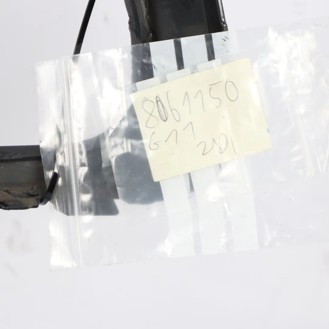 Dyfuzor Nakładka Zderzaka Tylnego M Sport do BMW G11 G12 o numerze 8061150 BMW G11 G12 Dyfuzor Nakładka Zderzaka Tylnego M Sport - SKU 8061150 - Numer Części 8061150