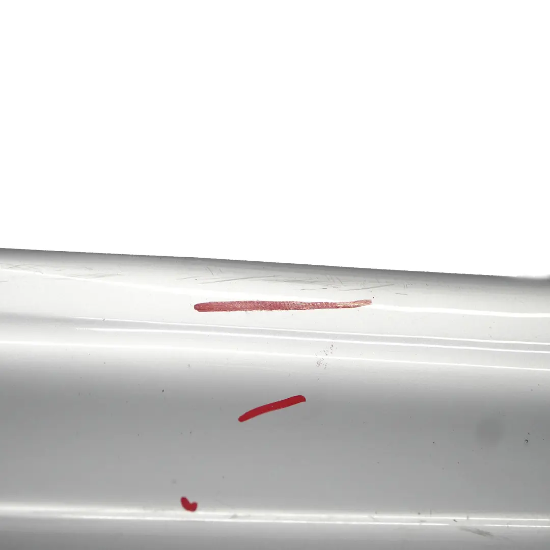 Minigonna laterale M Sport Sill Strip destra Glacier Silver - A83 per BMW F36 con numero di parte 8061488 BMW F36 Minigonna laterale M Sport Sill Strip destra Glacier Silver - A83 - SKU 8061488-GSB - Numero di parte 8061488