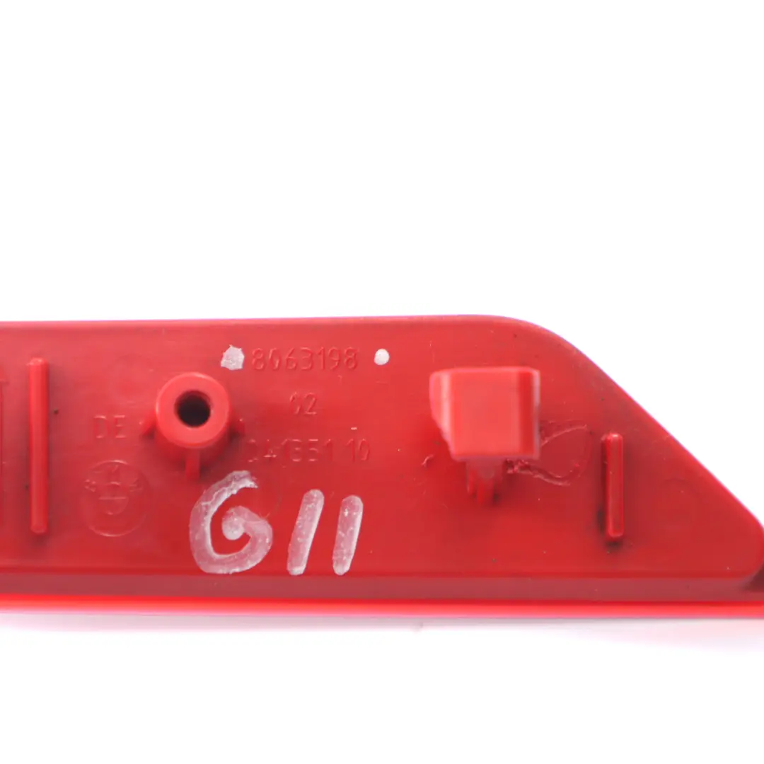 Garniture de pare-chocs arrière Réflexion Droit Rouge pour BMW G11 G12 à propos du numéro de pièce 8063198 BMW G11 G12 Garniture de pare-chocs arrière Réflexion Droit Rouge - SKU 8063198 - Numéro de pièce 8063198