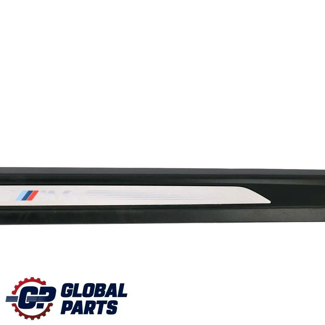 BMW 4 Serie F82 M4 Couverture Entree a Droite - SKU 8063798 - Numéro de pièce 8063798