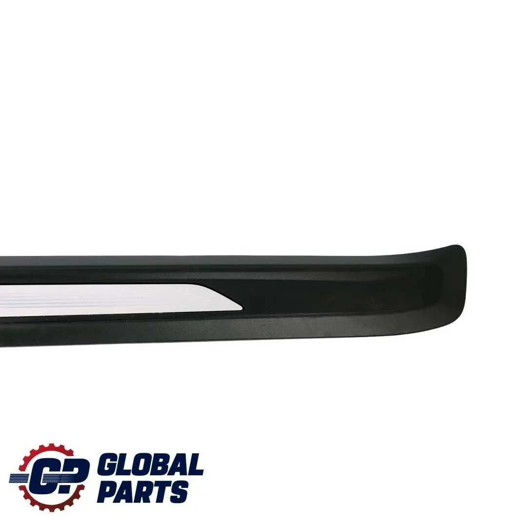 Tapa Tira Entrada Interior Negro Schwarz Derecha para BMW F82 M4 con número de pieza 8063798 BMW F82 M4 Tapa Tira Entrada Interior Negro Schwarz Derecha - SKU 8063798 - Número de pieza 8063798