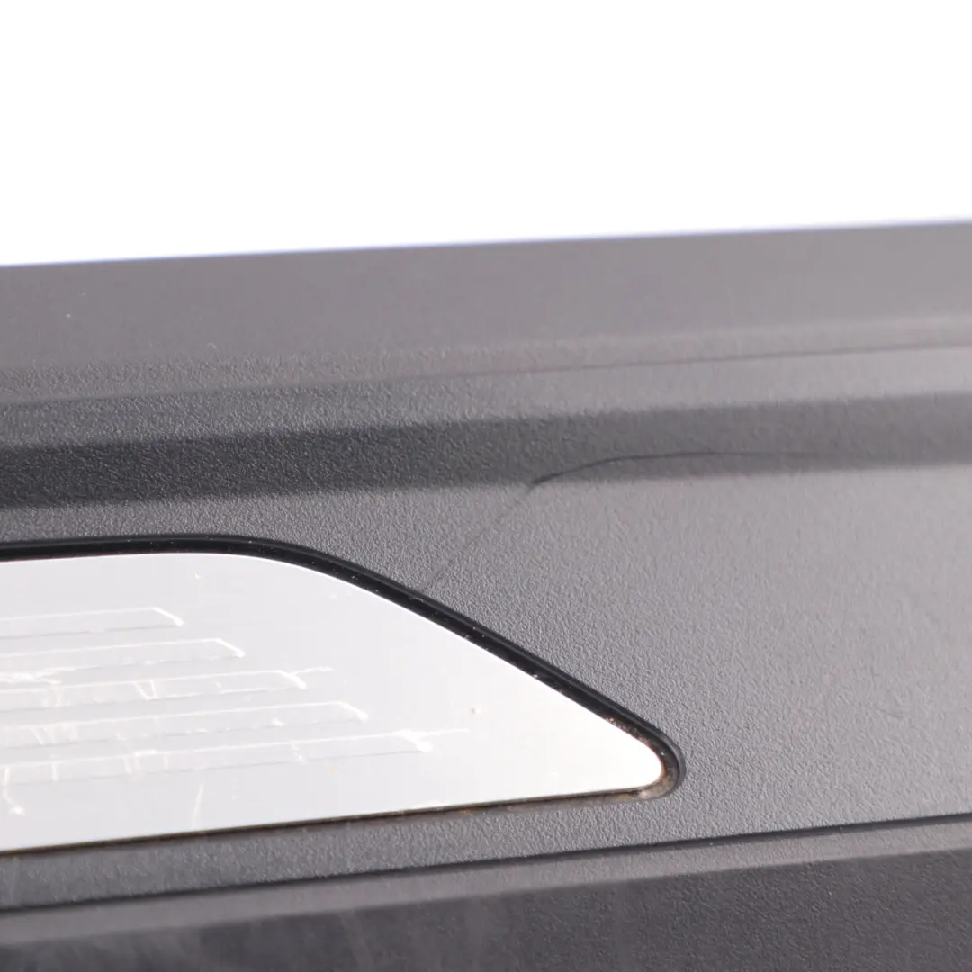 Tapa de Entrada Panel Delantero Derecho Trim para BMW F32 Coupe M Sport con número de pieza 8063800 BMW F32 Coupe M Sport Tapa de Entrada Panel Delantero Derecho Trim - SKU 8063800 - Número de pieza 8063800