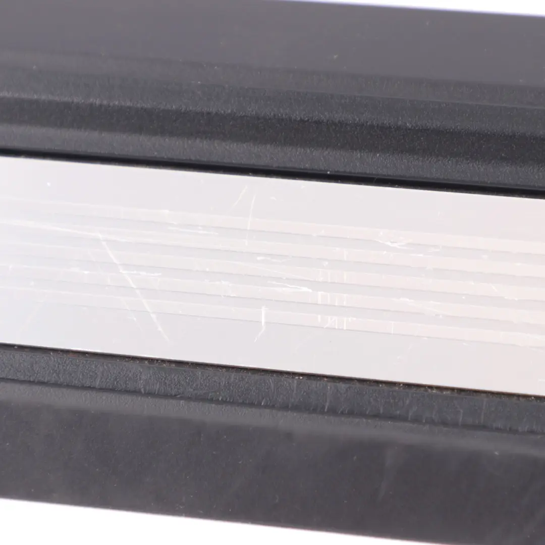 Tapa de Entrada Panel Delantero Derecho Trim para BMW F32 Coupe M Sport con número de pieza 8063800 BMW F32 Coupe M Sport Tapa de Entrada Panel Delantero Derecho Trim - SKU 8063800 - Número de pieza 8063800