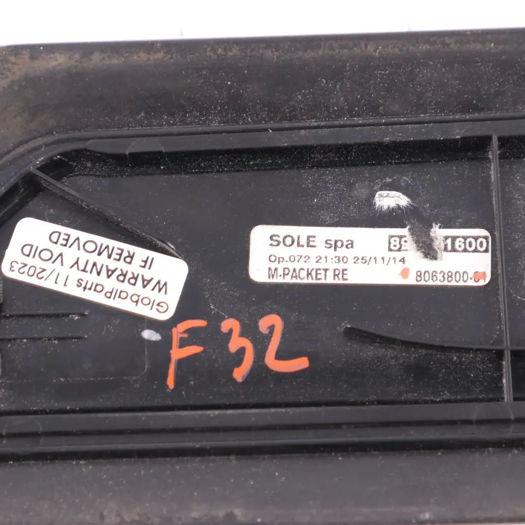 Coupé M Sport Pannello di copertura anteriore destro Trim per BMW F32 con numero di parte 8063800 BMW F32 Coupé M Sport Pannello di copertura anteriore destro Trim - SKU 8063800 - Numero di parte 8063800