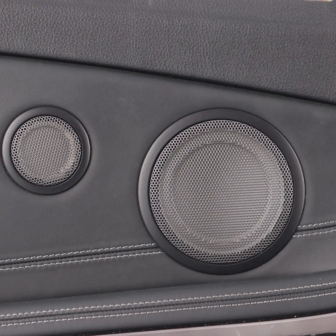 Pannello Posteriore Sinistro Laterale Pelle Merino Nero per BMW F83 M4 Cabrio con numero di parte 8064003 BMW F83 M4 Cabrio Pannello Posteriore Sinistro Laterale Pelle Merino Nero - SKU 8064003 - Numero di parte 8064003