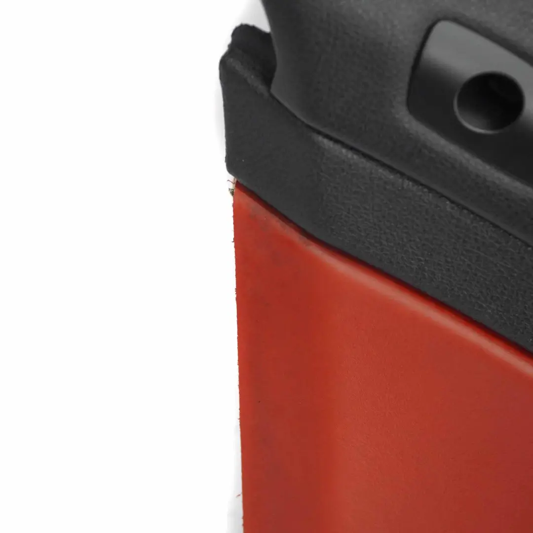 Bordure Latérale Arrière Gauche Cabrio Cuir Sakhir Orange pour BMW F83 M4 à propos du numéro de pièce 8064007 BMW F83 M4 Bordure Latérale Arrière Gauche Cabrio Cuir Sakhir Orange - SKU 8064007 - Numéro de pièce 8064007