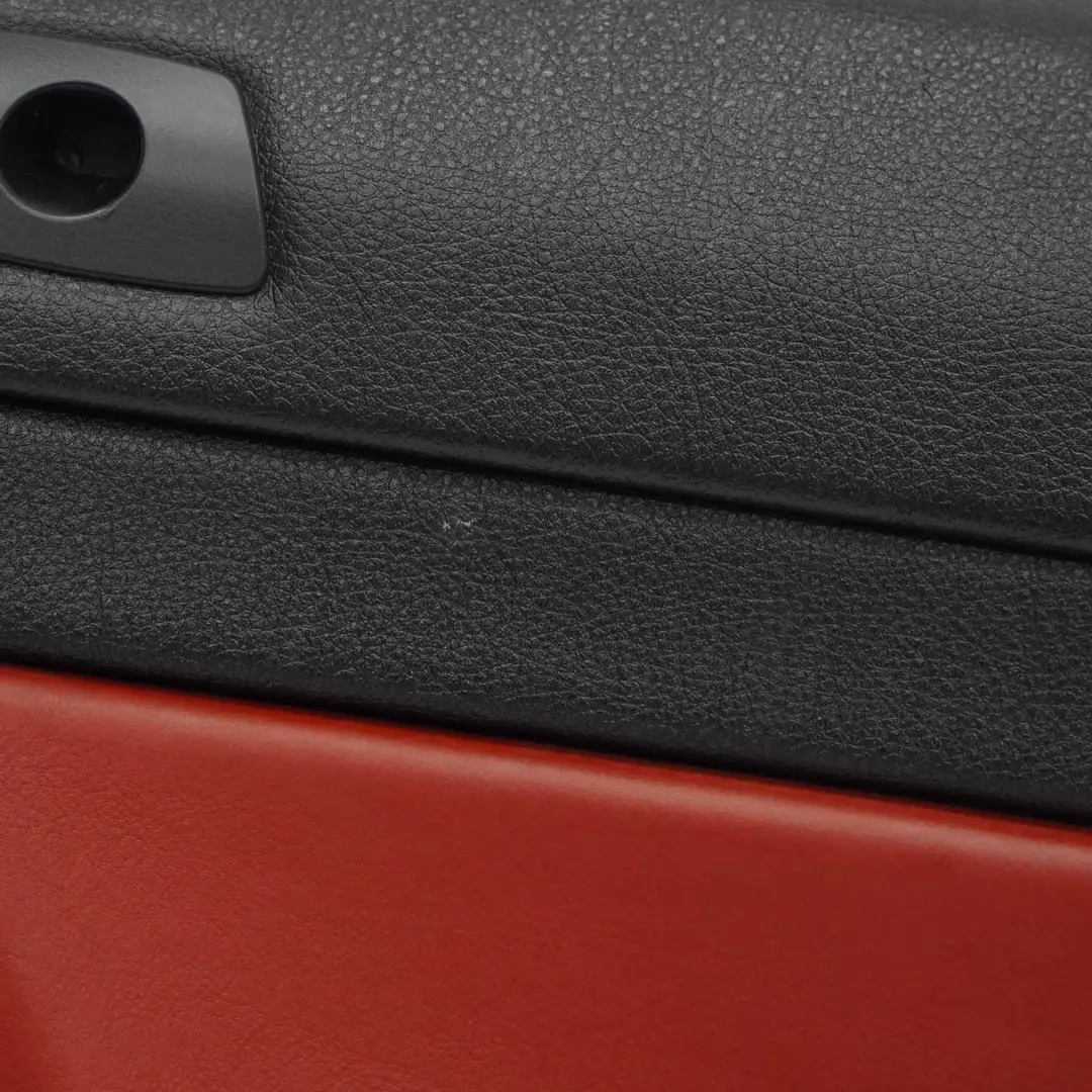 Bordure Latérale Arrière Gauche Cabrio Cuir Sakhir Orange pour BMW F83 M4 à propos du numéro de pièce 8064007 BMW F83 M4 Bordure Latérale Arrière Gauche Cabrio Cuir Sakhir Orange - SKU 8064007 - Numéro de pièce 8064007