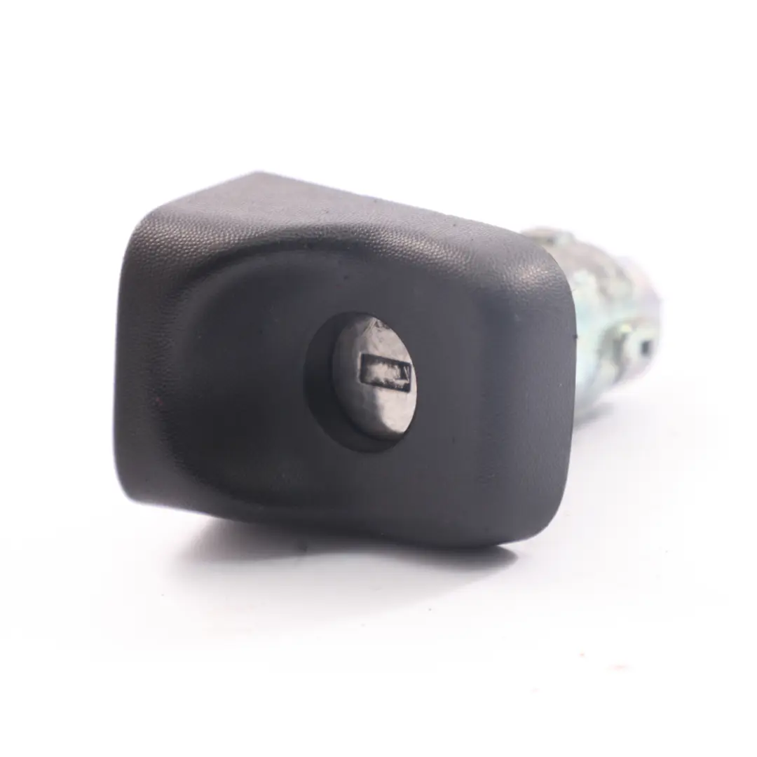 Cerradura Cilindro Puerta Delantera Tapa Cerradura para Renault Trafic 3 con número de pieza 806478331R Renault Trafic 3 Cerradura Cilindro Puerta Delantera Tapa Cerradura - SKU 806478331R - Número de pieza 806478331R