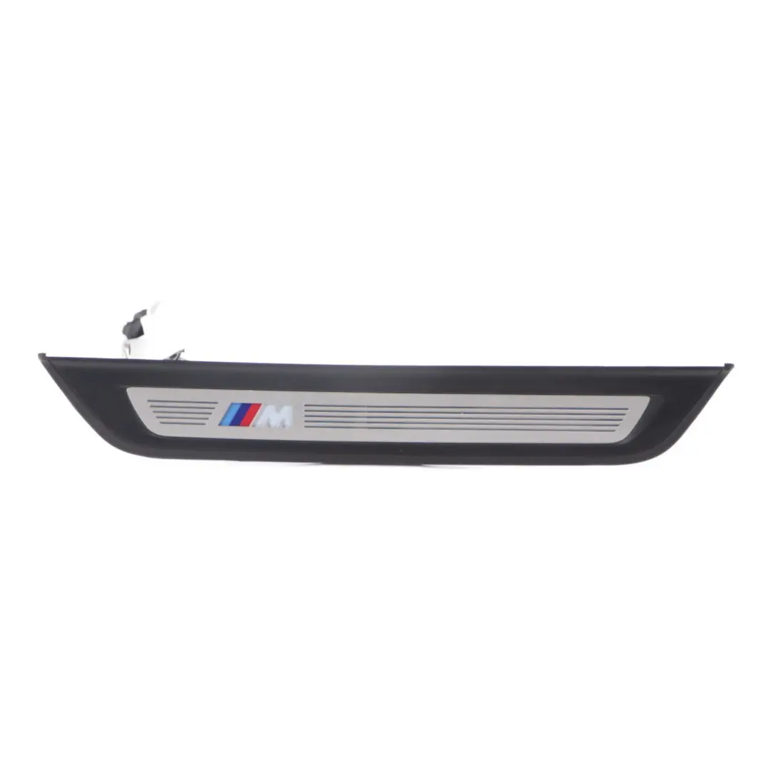 Panneau d'entrée illuminé Porte arrière gauche pour BMW G30 G31 M Sport à propos du numéro de pièce 8064905 BMW G30 G31 M Sport Panneau d'entrée illuminé Porte arrière gauche - SKU 8064905 - Numéro de pièce 8064905