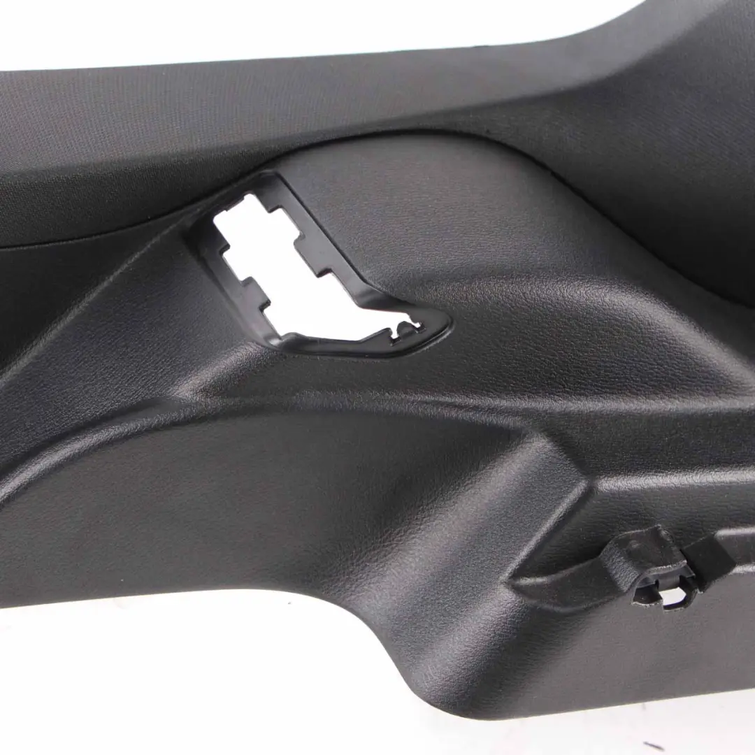 Osłona Słupka C D Prawa Panel Wykończenia Czarny do BMW X1 F48 o numerze 8065088 BMW X1 F48 Osłona Słupka C D Prawa Panel Wykończenia Czarny - SKU 8065088 - Numer Części 8065088