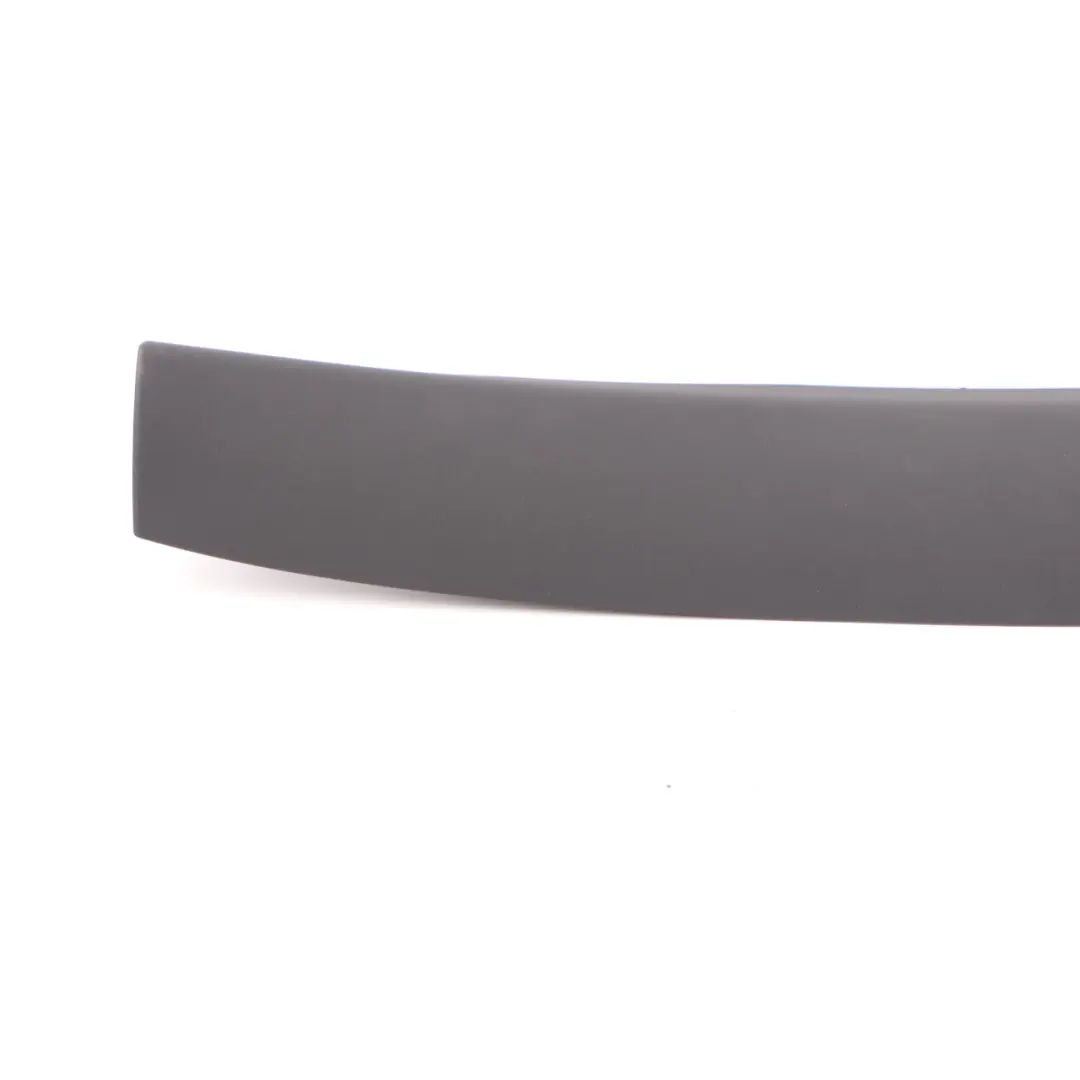 BMW F46 Tailgate Boot Rear Central Top Upper Inner Trim Panel - SKU 8065340 - Número de pieza 8065340