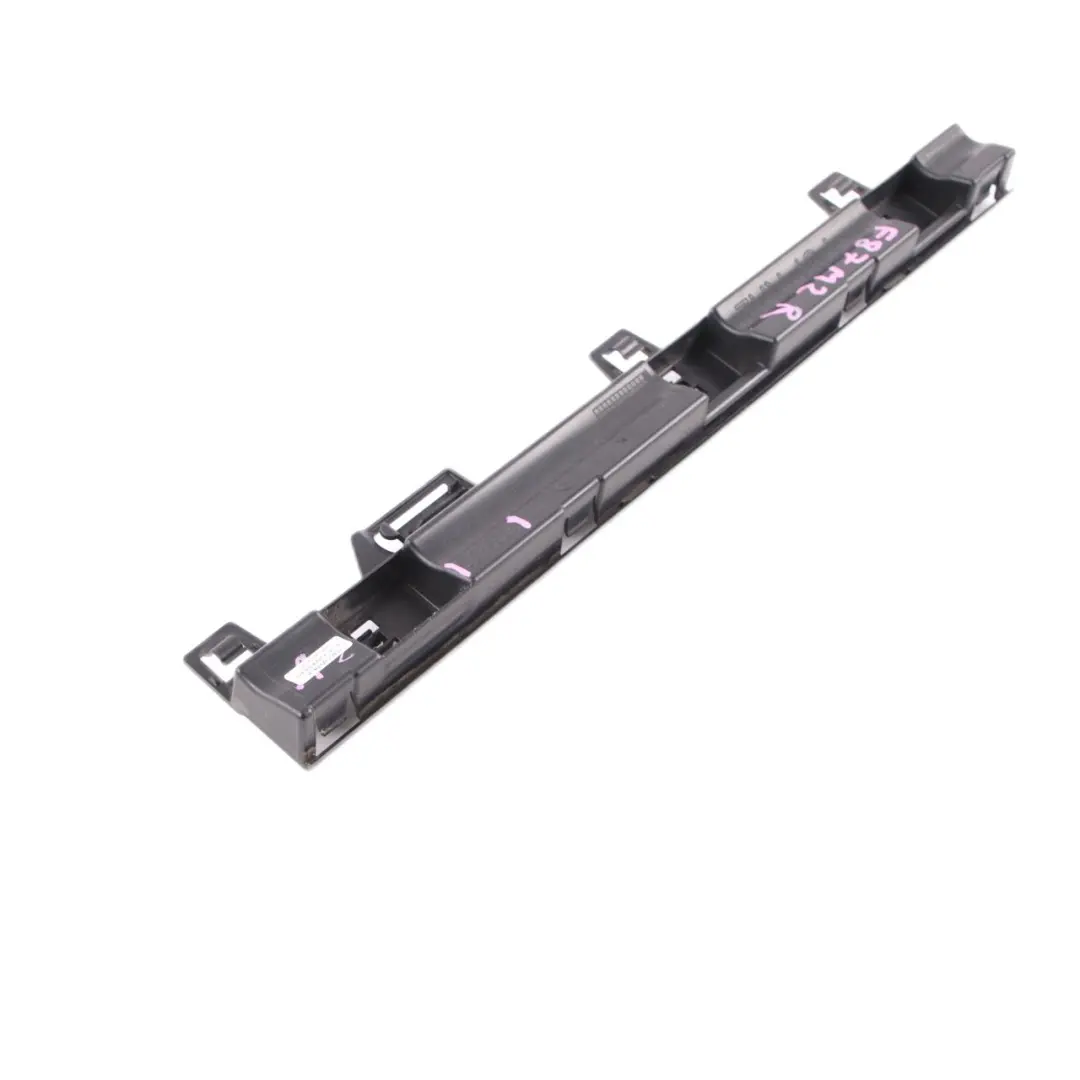 BMW F87 M2 Striscia Supporto Minigonna Laterale Centrale Destra - SKU 8065432 - Numero di parte 8065432