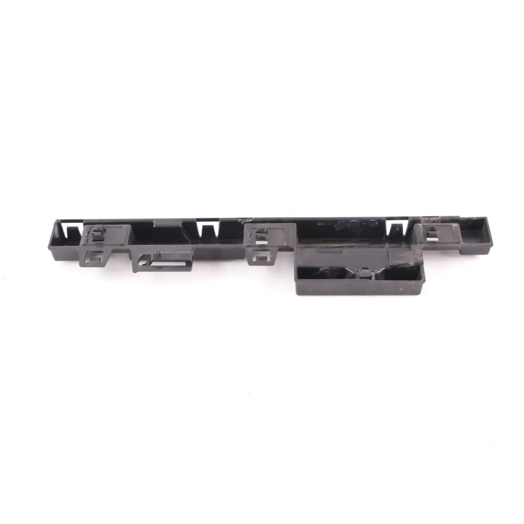 BMW F87 M2 Tira Retención Umbral Lateral Medio Trasero Derecho - SKU 8065434 - Número de pieza 8065434