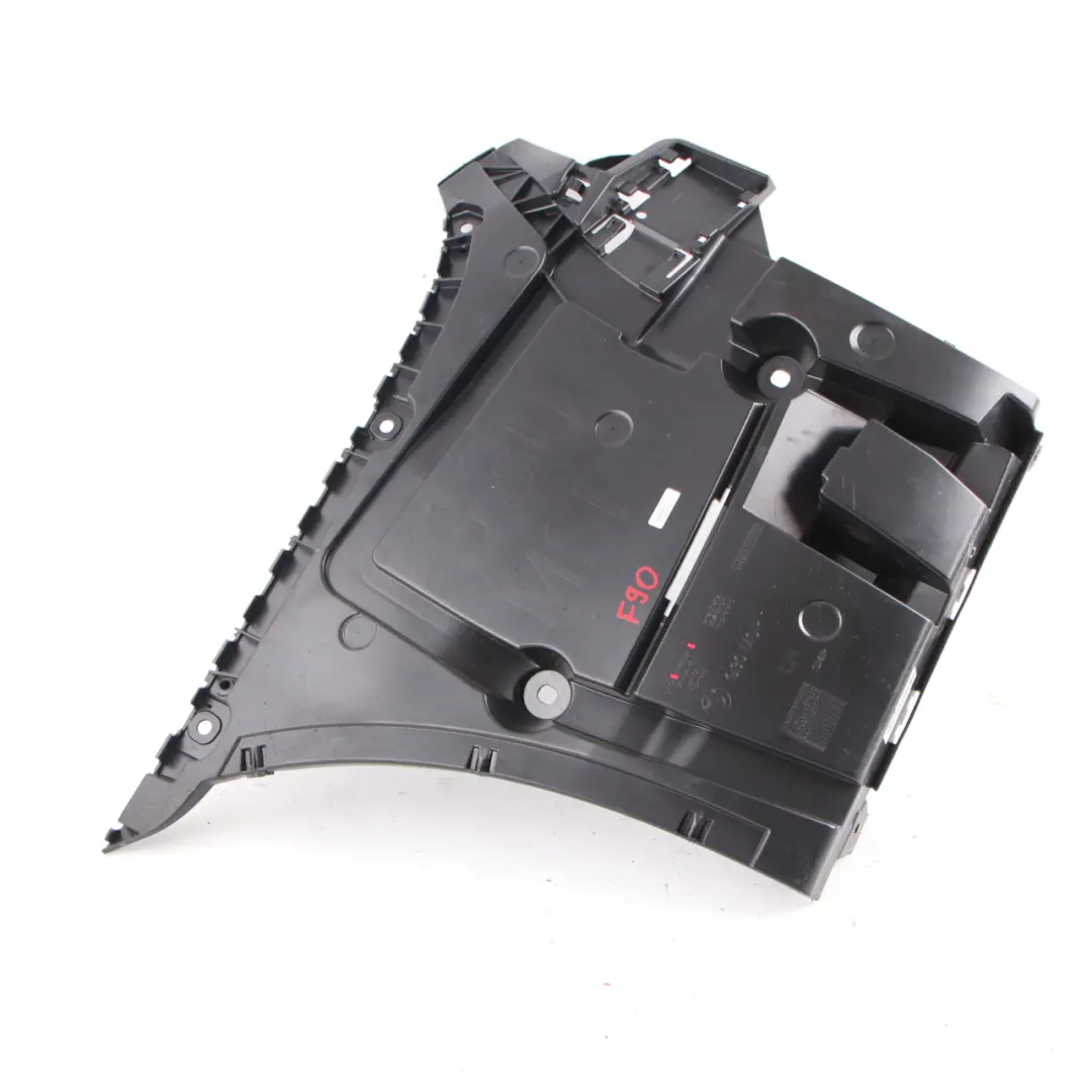 Guida paraurti posteriore lato sinistro supporto staffa per BMW G30 M Sport con numero di parte 8066721 BMW G30 M Sport Guida paraurti posteriore lato sinistro supporto staffa - SKU 8066721 - Numero di parte 8066721