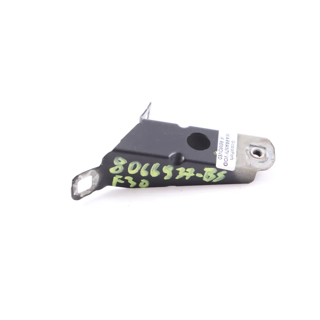 Panneau d'aile avant gauche Support de fixation Noir Saphir pour BMW F30 F32 à propos du numéro de pièce 8066937 BMW F30 F32 Panneau d'aile avant gauche Support de fixation Noir Saphir - SKU 8066937-BS - Numéro de pièce 8066937