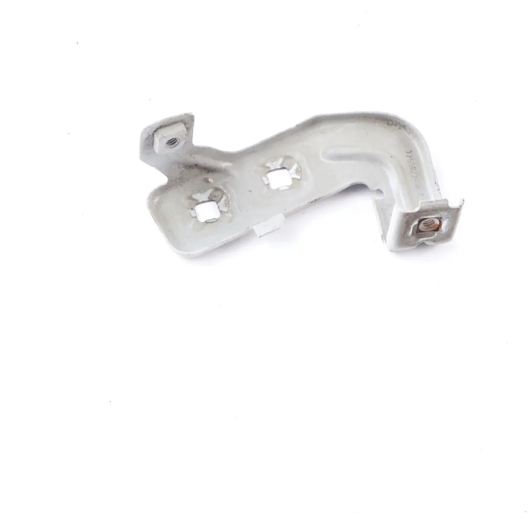 Guardabarros Delantero Panel Derecho Soporte de montaje Blanco 300 para BMW F30 F32 con número de pieza 8066940 BMW F30 F32 Guardabarros Delantero Panel Derecho Soporte de montaje Blanco 300 - SKU 8066940-AW - Número de pieza 8066940