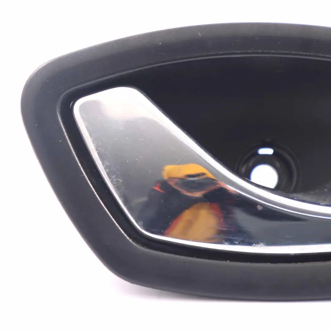 Door Handle Renault Trafic III Vivaro B Grab Interior Front Right O/S to with Part number 806700005R Door Handle Renault Trafic III Vivaro B Grab Interior Front Right O/S - SKU 806700005R - Part number 806700005R