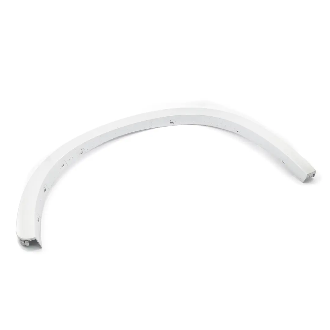 Cubre Paso de Rueda BMW X1 F48 M Sport Trasero Derecho Glacier Silver - A83 para con número de pieza 8067704 Cubre Paso de Rueda BMW X1 F48 M Sport Trasero Derecho Glacier Silver - A83 - SKU 8067704-GSB - Número de pieza 8067704