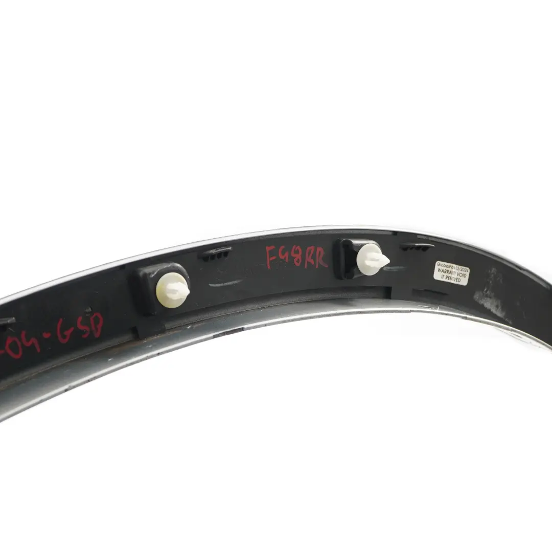 BMW X1 F48 Enjoliveur de roue M Sport arrière droite Glacier Silver - A83 - SKU 8067704-GSB - Numéro de pièce 8067704