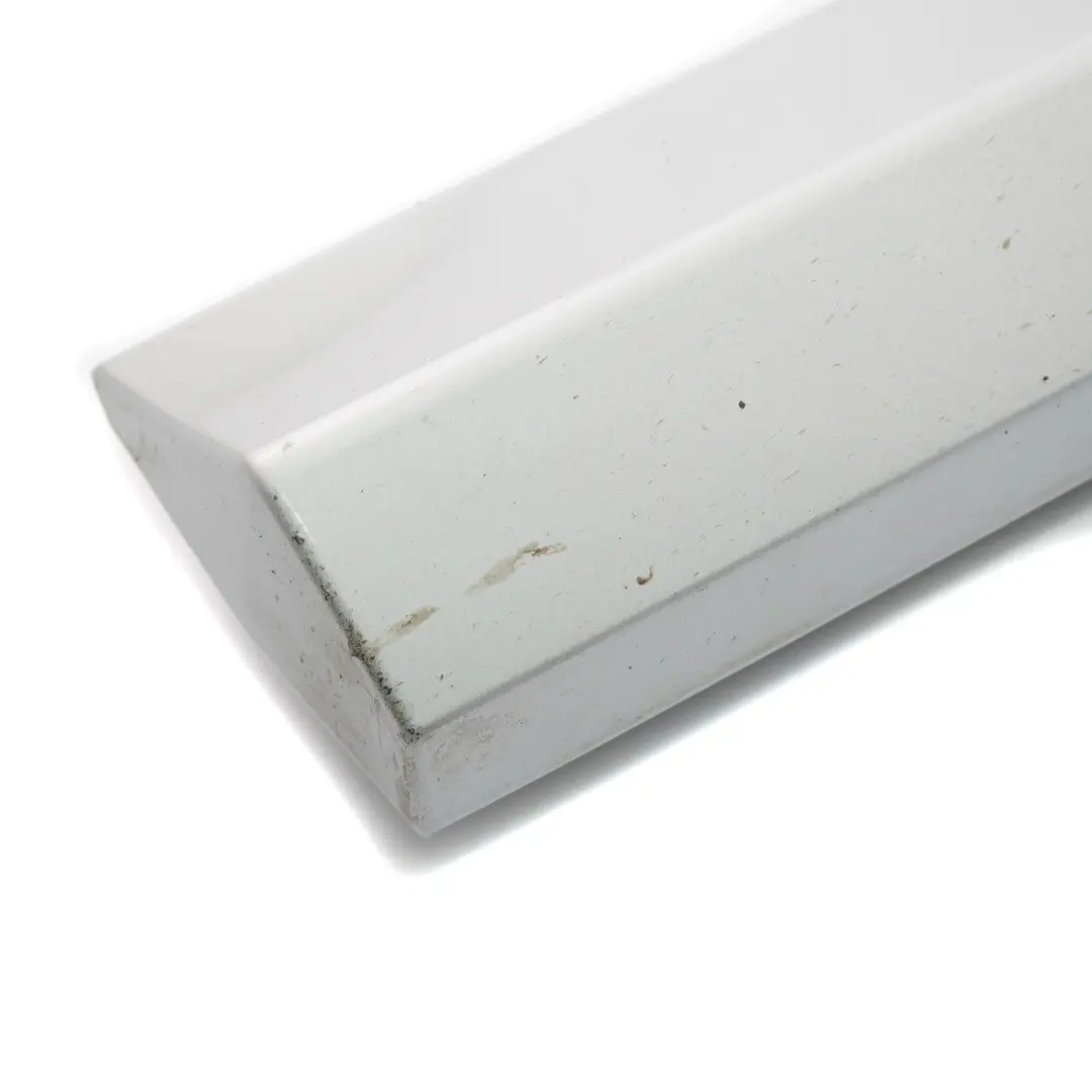  BMF X1 F48 Protector banda puerta trasera izquierda M Sport Glacier Silver - SKU 8067707-GSB - Número de pieza 8067707