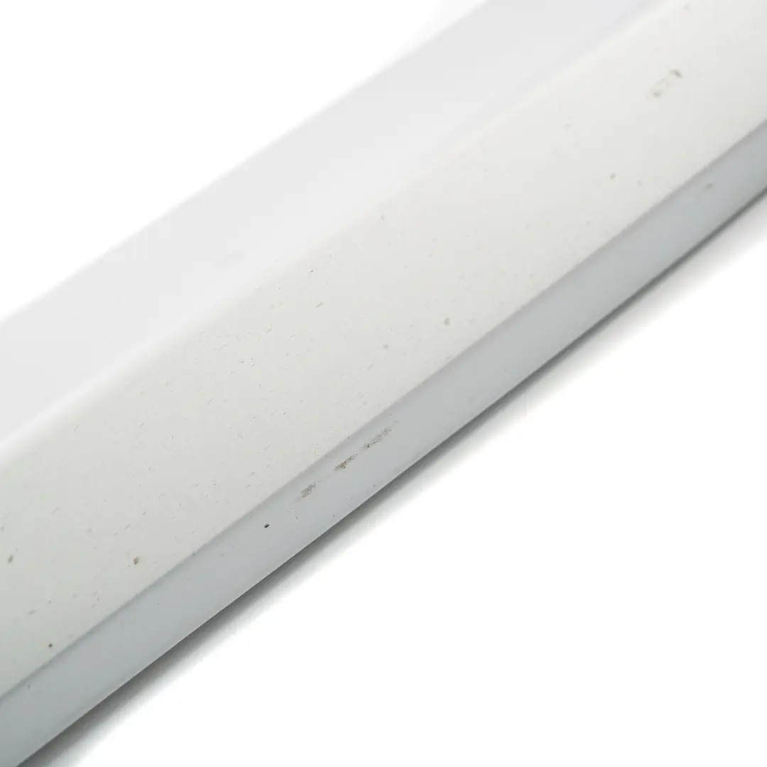  BMF X1 F48 Protector banda puerta trasera izquierda M Sport Glacier Silver - SKU 8067707-GSB - Número de pieza 8067707