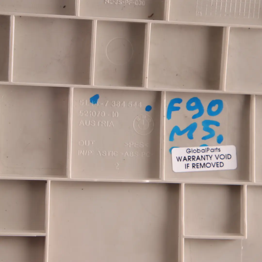 Dritte Brems Leuchte Brems Licht Verkleidung Hinten Alcantara 7384544 für BMW G30 mit Teilenummer 8068468 BMW G30 Dritte Brems Leuchte Brems Licht Verkleidung Hinten Alcantara 7384544 - SKU 8068468 - Teilenummer 8068468