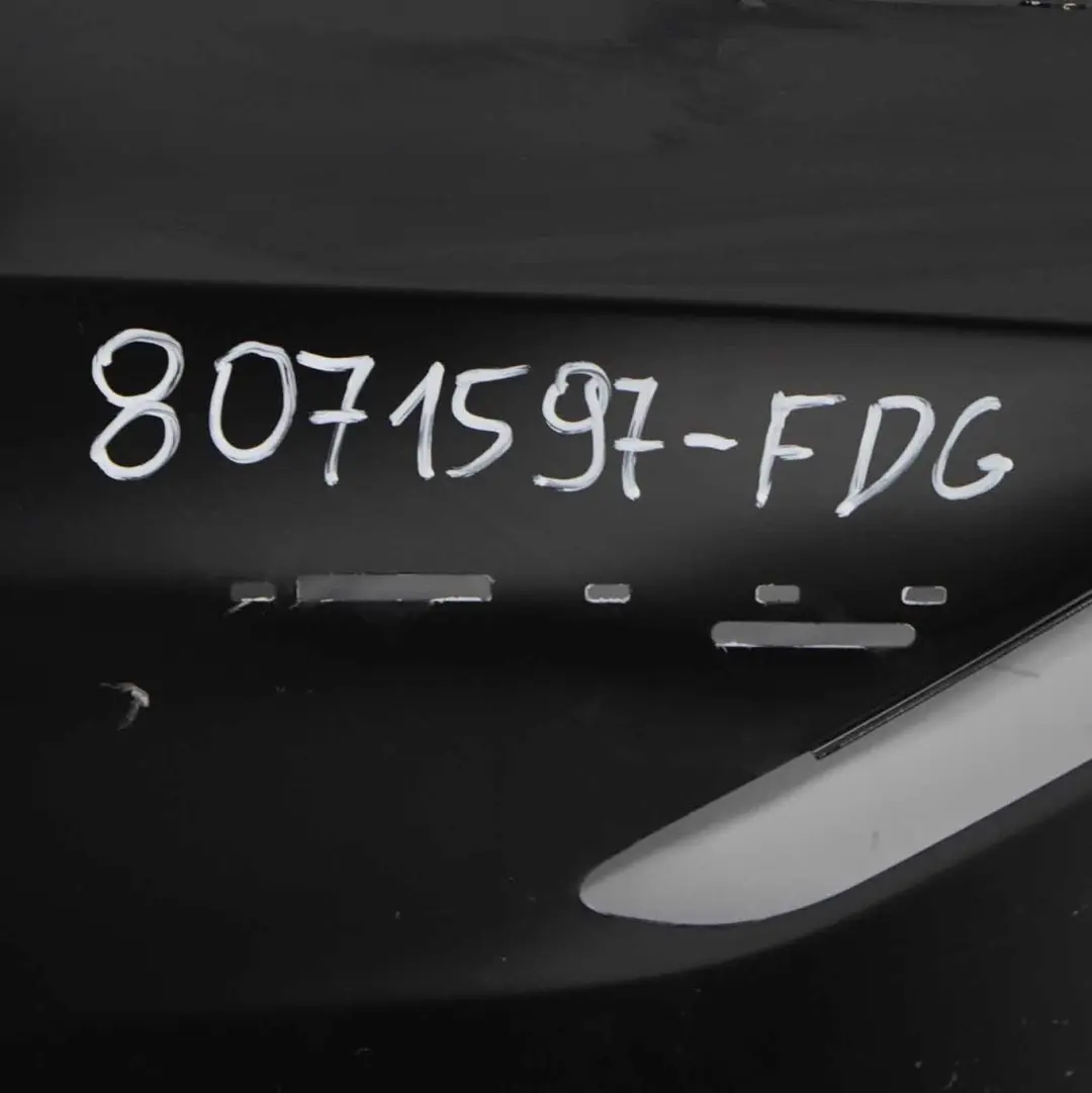 Panneau Laterale Avant a Gauche Aile Frozen Dark Grey II - P79 pour BMW F90 M5 à propos du numéro de pièce 8071597 BMW F90 M5 Panneau Laterale Avant a Gauche Aile Frozen Dark Grey II - P79 - SKU 8071597-FDG - Numéro de pièce 8071597