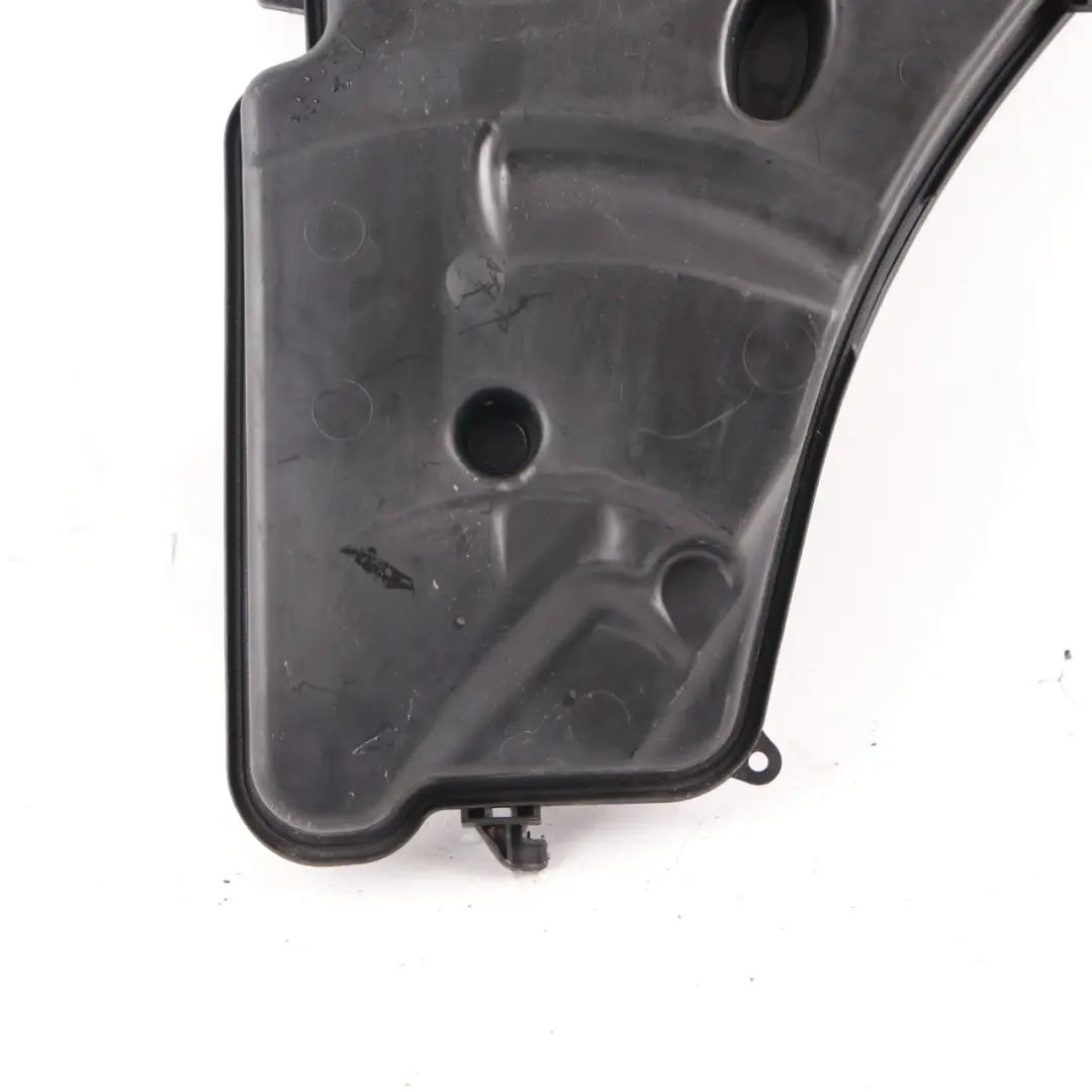 serbatoio rondella fluido pulizia contenitore bottiglia per BMW F90 M5 con numero di parte 8071739 BMW F90 M5 serbatoio rondella fluido pulizia contenitore bottiglia - SKU 8071739 - Numero di parte 8071739