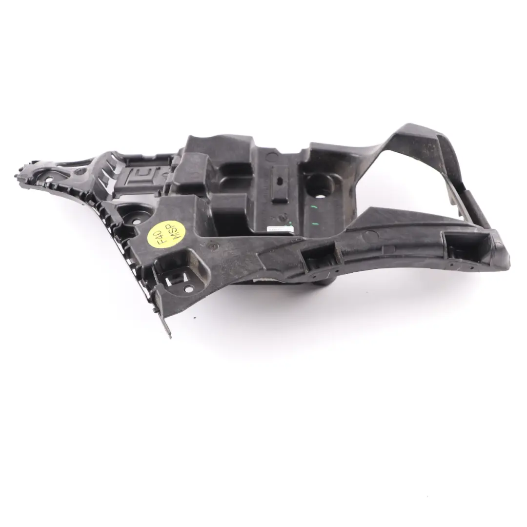 BMW F40 M Sport Support Montage Parechocs Arrière Support Guidage Gauche - SKU 8072575 - Numéro de pièce 8072575