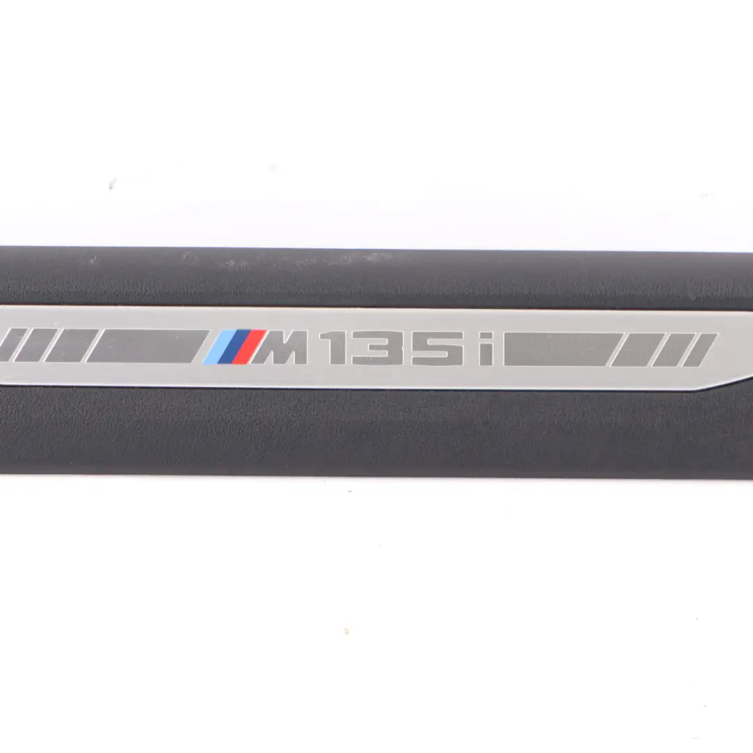 Striscia Di Copertura Interna Anteriore Sinistra Destra M135iX 7469183 per BMW F40 con numero di parte 8072730 BMW F40 Striscia Di Copertura Interna Anteriore Sinistra Destra M135iX 7469183 - SKU 8072730 - Numero di parte 8072730