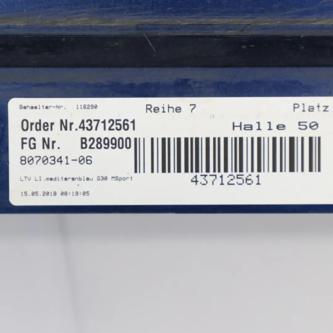 Striscia davanzale laterale sinistra Blu Mediterraneo - C10 per BMW G30 F90 M5 con numero di parte 8073133 BMW G30 F90 M5 Striscia davanzale laterale sinistra Blu Mediterraneo - C10 - SKU 8073133-MED - Numero di parte 8073133