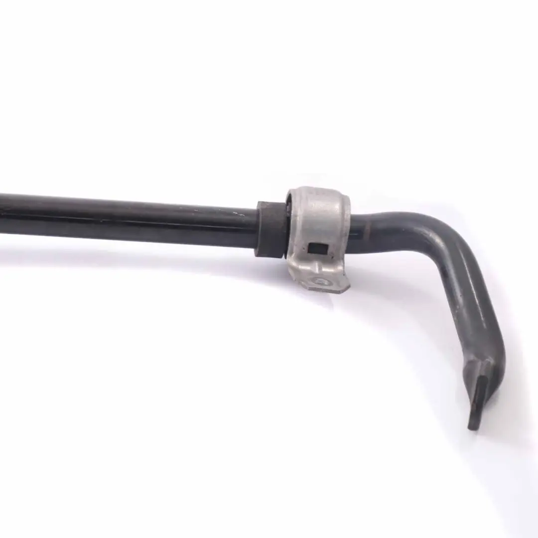 Estabilizador de Suspensión Eje Trasero Barra Antivuelco para BMW F90 M5 con número de pieza 8074131 BMW F90 M5 Estabilizador de Suspensión Eje Trasero Barra Antivuelco - SKU 8074131 - Número de pieza 8074131