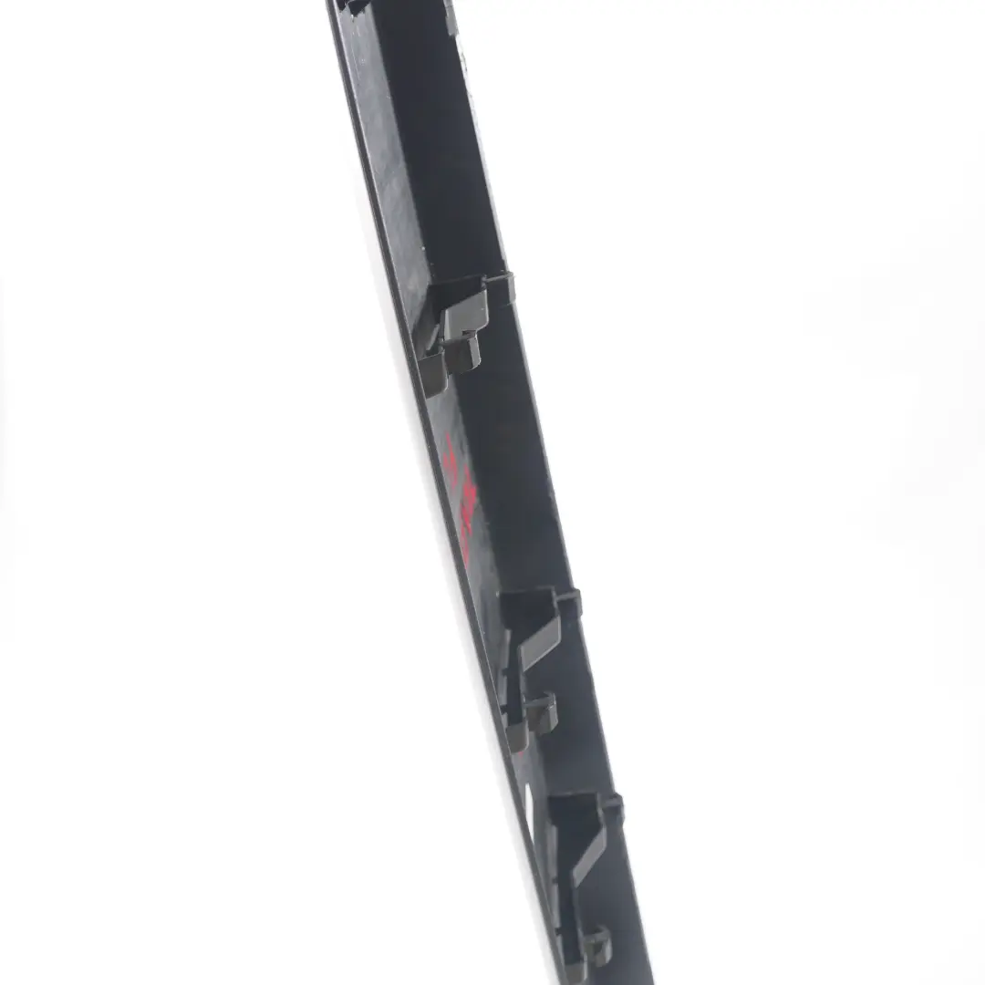 Renault Trafic Mk3 Moulure de Porte Avant Gauche Habillage - SKU 808213720R - Numéro de pièce 808213720R