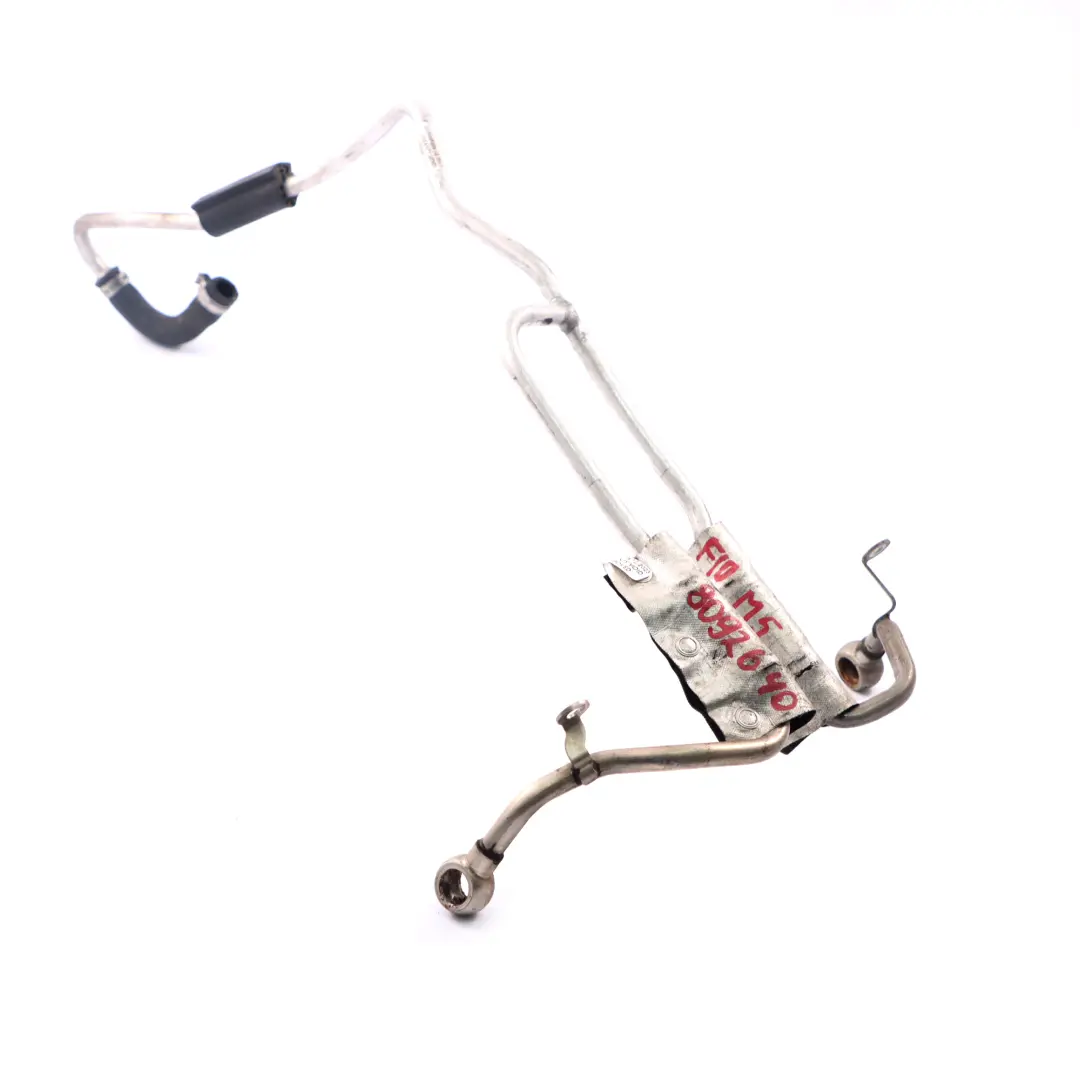 S63N M6 Tubo de alimentación de refrigerante turbocompresor para BMW F10 M5 con número de pieza 8092640 BMW F10 M5 S63N M6 Tubo de alimentación de refrigerante turbocompresor - SKU 8092640 - Número de pieza 8092640