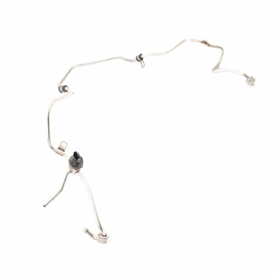 Ligne carburant BMW F90 M5 F91 F92 M8 Système d'injection Tuyau d'alimentation pour à propos du numéro de pièce 8096111 Ligne carburant BMW F90 M5 F91 F92 M8 Système d'injection Tuyau d'alimentation - SKU 8096111 - Numéro de pièce 8096111