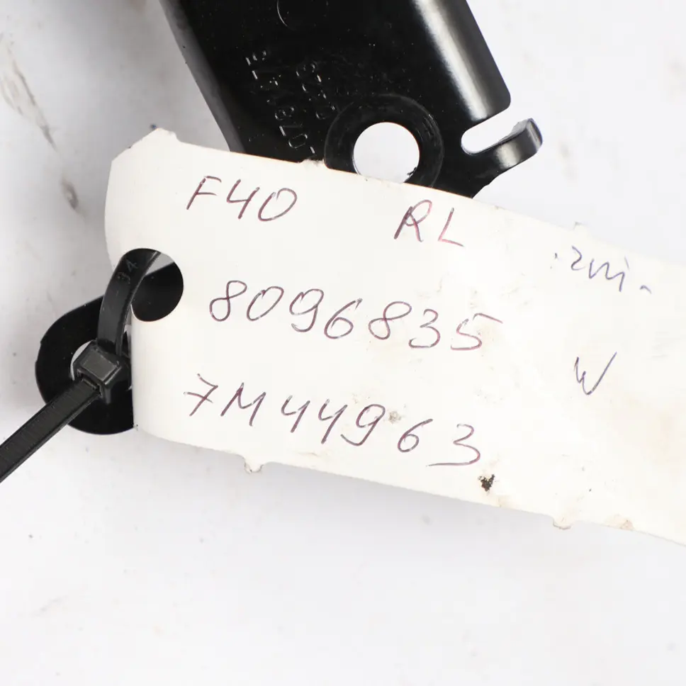  Respaldo Asiento BMW F40 Izquierdo Revestimiento M Sport Tela Trigon Alcantara - SKU 8096835 - Número de pieza 8096835