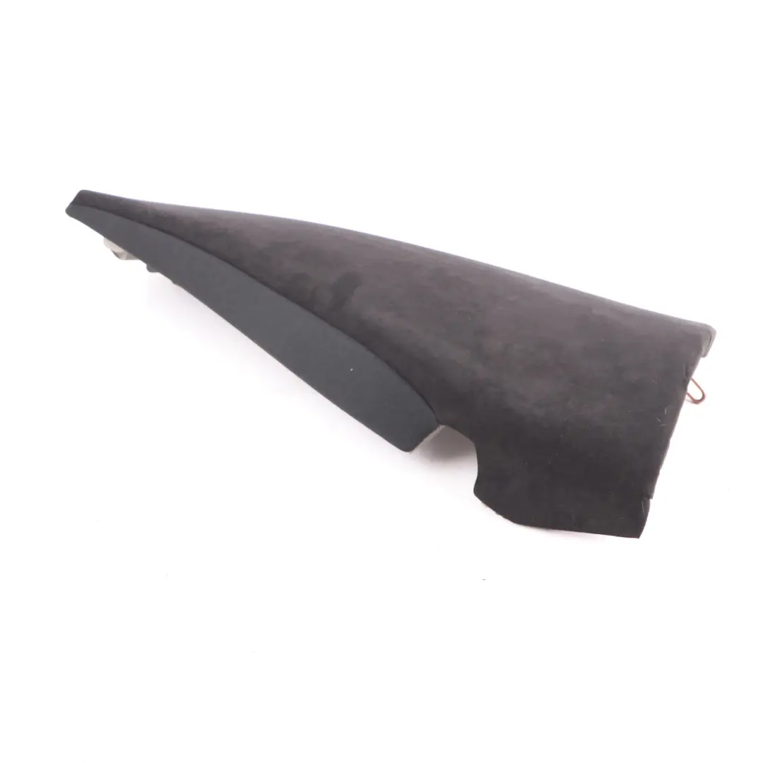 Asiento Trasero Acabado Izquierda Bench Side Cover Negro Alcantara para BMW F40 con número de pieza 8096853 BMW F40 Asiento Trasero Acabado Izquierda Bench Side Cover Negro Alcantara - SKU 8096853 - Número de pieza 8096853