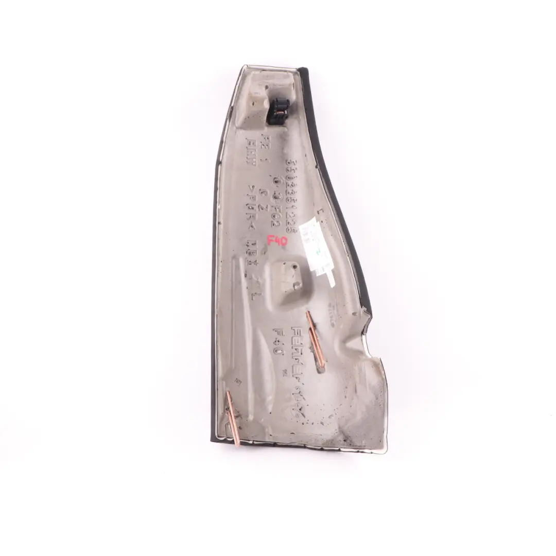 Oparcie Boczne Kanapy Tylnej Lewe Czarna Alcantara do BMW F40 o numerze 8096853 BMW F40 Oparcie Boczne Kanapy Tylnej Lewe Czarna Alcantara - SKU 8096853 - Numer Części 8096853