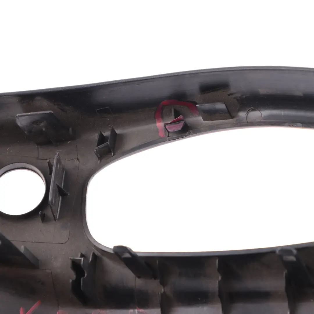 Trim Cover Seat Outer Front Right O/S Schwarz Black to BMW X5 E53 with Part number 8261324 BMW X5 E53 Trim Cover Seat Outer Front Right O/S Schwarz Black - SKU 8099328 - Part number 8261324