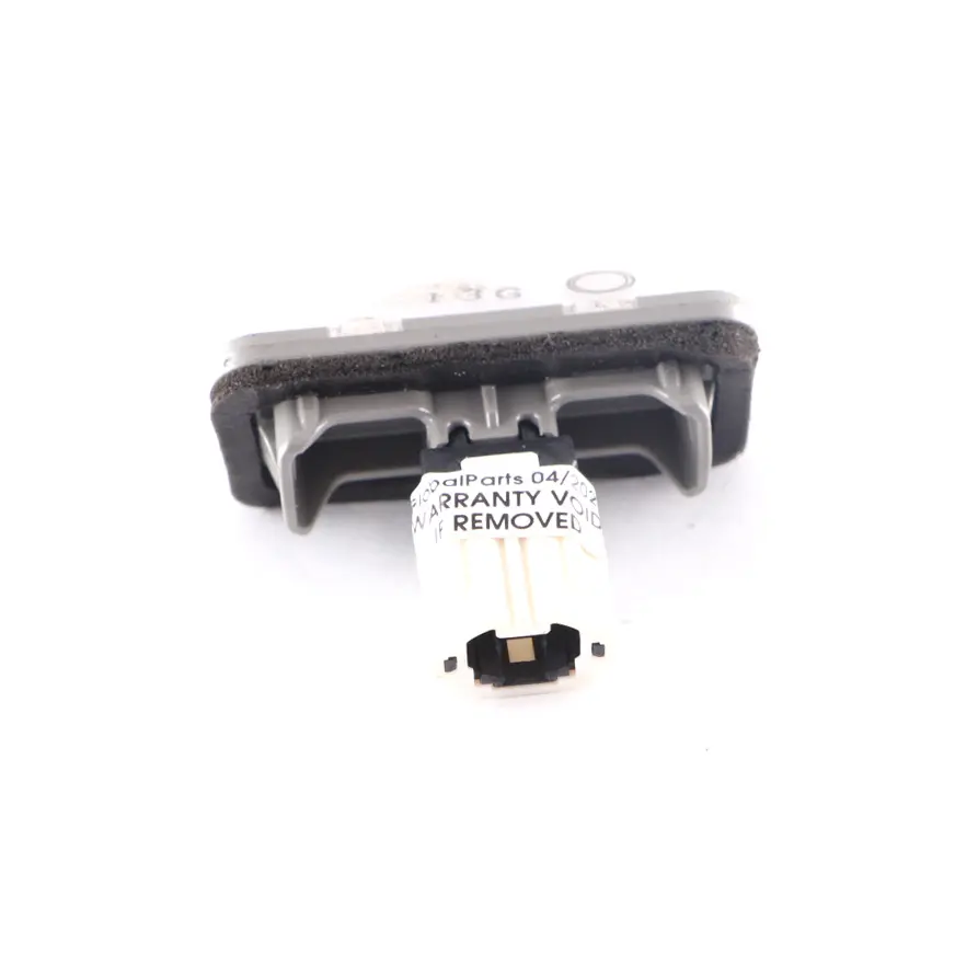 ZX10 Registration License Plate Number Lamp Light to Lexus ES with Part number 81204-47010 Lexus ES ZX10 Registration License Plate Number Lamp Light - SKU 81204-47010 - Part number 81204-47010