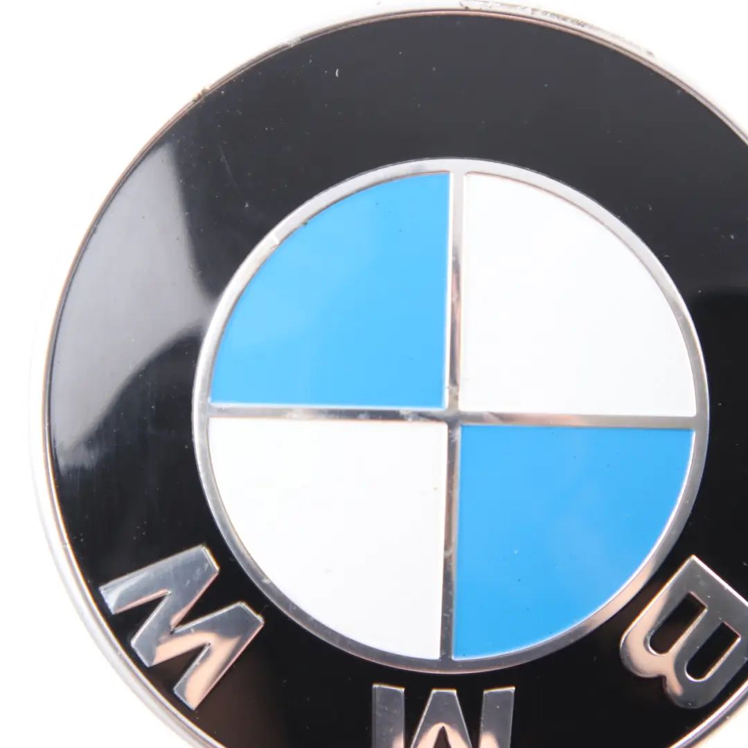  Emblema Capó BMW E46 X5 E53 E70 E60 E65 E81 E87 E90 E91 Bota Insignia Logo Placa - SKU 8132375 - Número de pieza 8132375