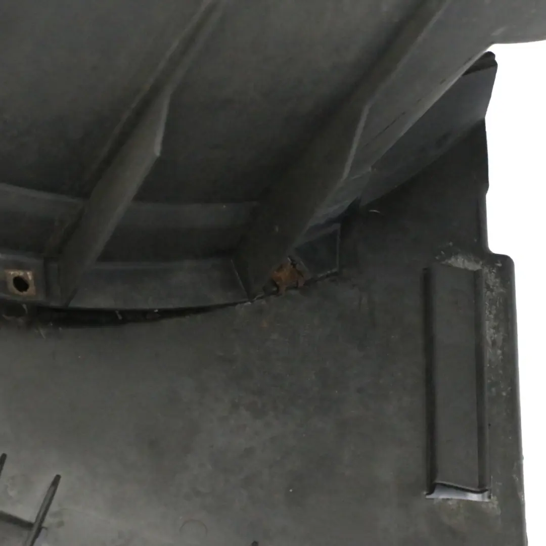 BMW E38 Habillage de passage de roue avant droit panneaux d'habillage - SKU 8150290 - Numéro de pièce 8150290