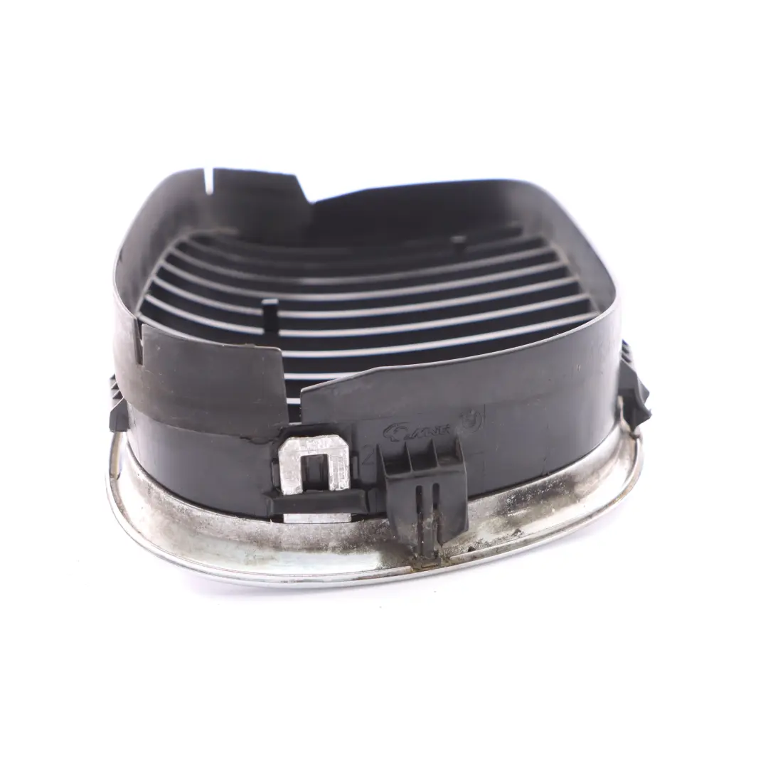  Grille BMW E39 Grille de radiateur avant gauche Garniture Rein - SKU 8159311 - Numéro de pièce 8159311
