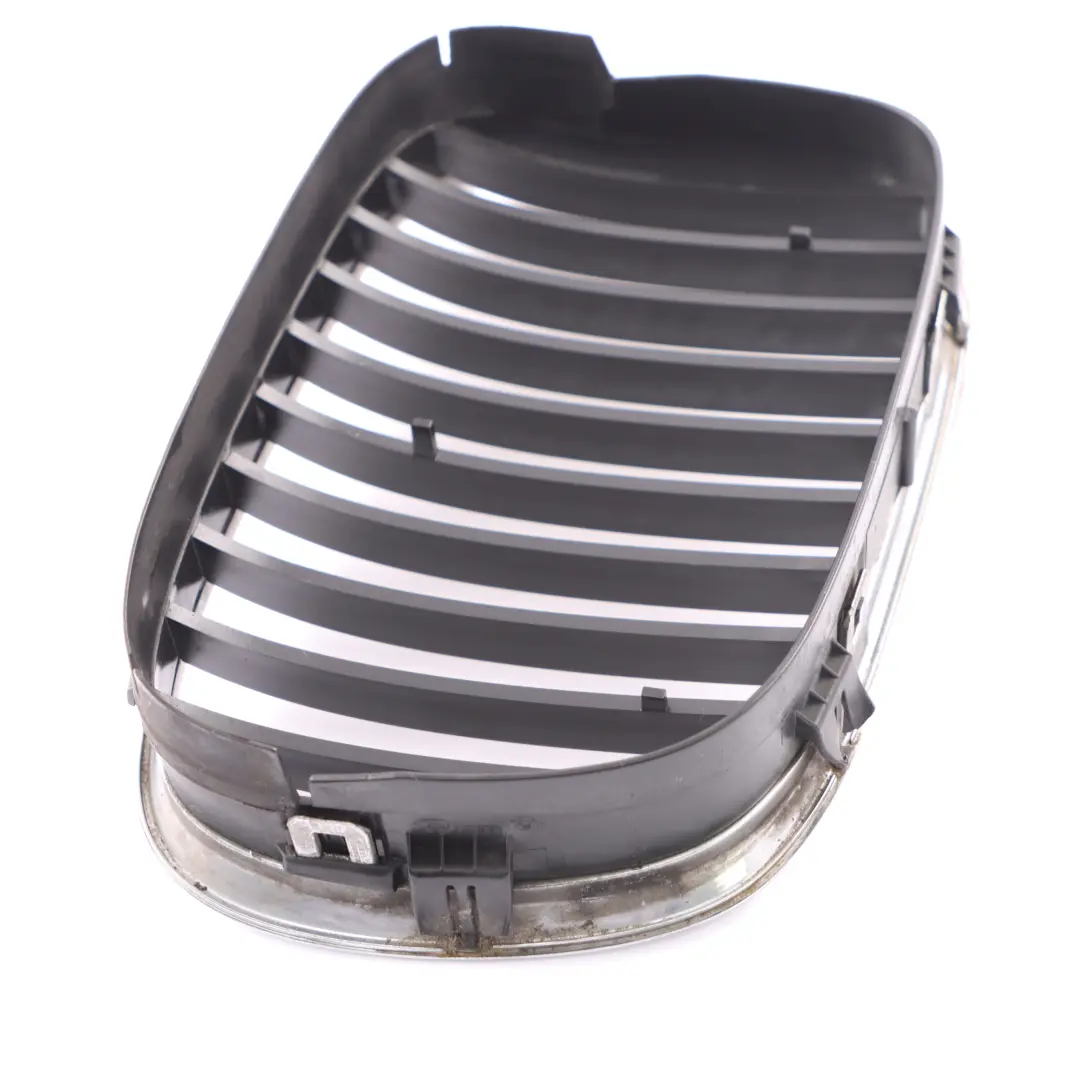  Grille BMW E39 Grille de radiateur avant gauche Garniture Rein - SKU 8159311 - Numéro de pièce 8159311