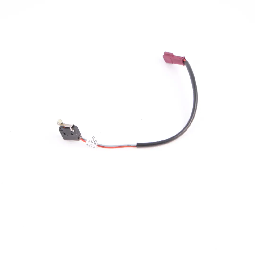 Bouton Hayon Couvercle de Coffre Poignee pour Hayon pour BMW 5 E60 E61 LCI à propos du numéro de pièce 8168035 BMW 5 E60 E61 LCI Bouton Hayon Couvercle de Coffre Poignee pour Hayon - SKU 8168035 - Numéro de pièce 8168035