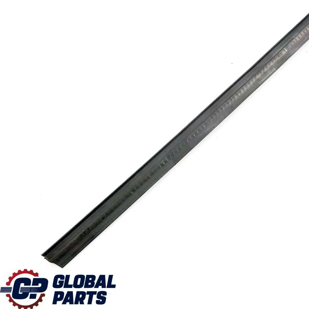 BMW E36 Berlina Touring Paraspruzzi Interno Porta Anteriore Sinistro Nero N/S - SKU 8174763 - Numero di parte 8174763