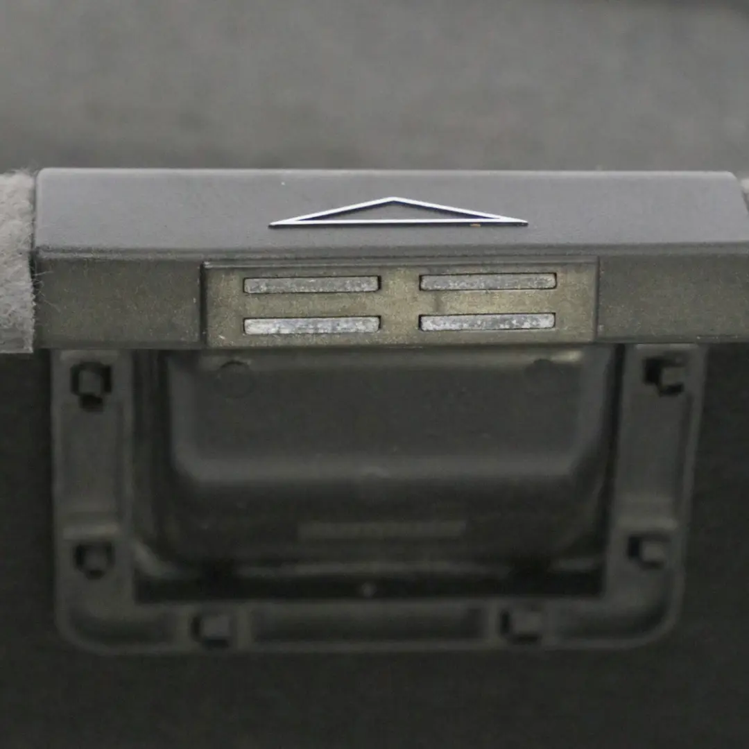 BMW E38 Kofferraumdeckel Panel hinten links Heckklappe Cover Graphit - SKU 8187629 - Teilenummer 8187629
