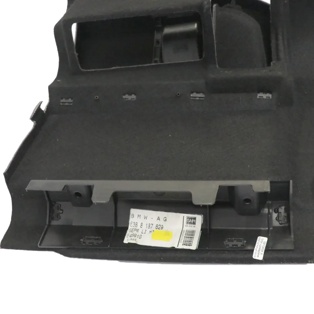 Pannello baule posteriore sinistro Coperchio portellone Graphit per BMW E38 con numero di parte 8187629 BMW E38 Pannello baule posteriore sinistro Coperchio portellone Graphit - SKU 8187629 - Numero di parte 8187629